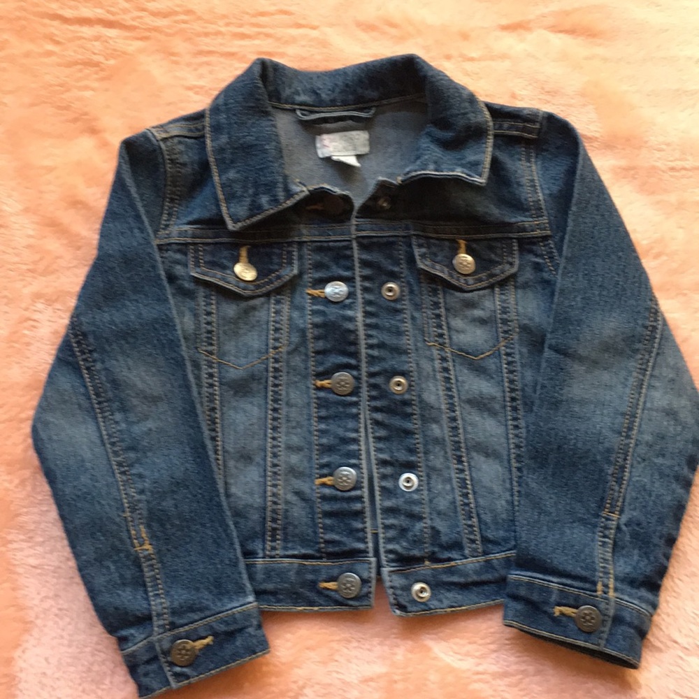 Children’s Place girls jean jacket sz 4T